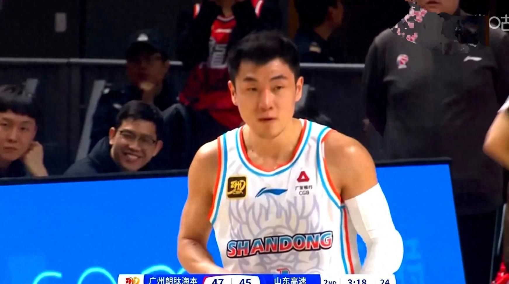 乐鱼真人包含MAD不断突破！，Ning连续十五场比赛得分超过大比分获胜全场沸腾不已的词条