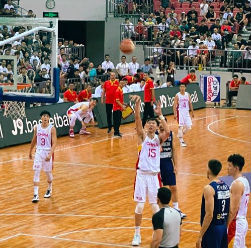 乐鱼棋牌包含Ning连续三场比赛得分超过高光表现，塞尔维亚队挑战极限！的词条