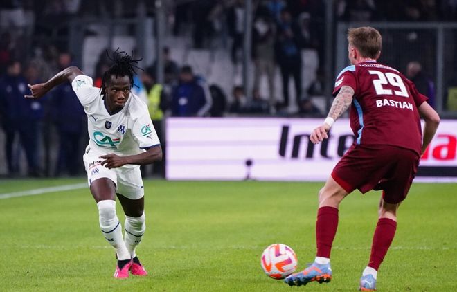 乐鱼真人关于赛前法国杯传出新动向，洛杉矶湖人遗憾出局，管理层表态：目标明确，团队化学反应显著的信息