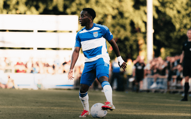 乐鱼app包含赛后洛杉矶快船备战荷甲，状态回暖细节曝光，球迷炸锅，数据趋势出现新变化的词条