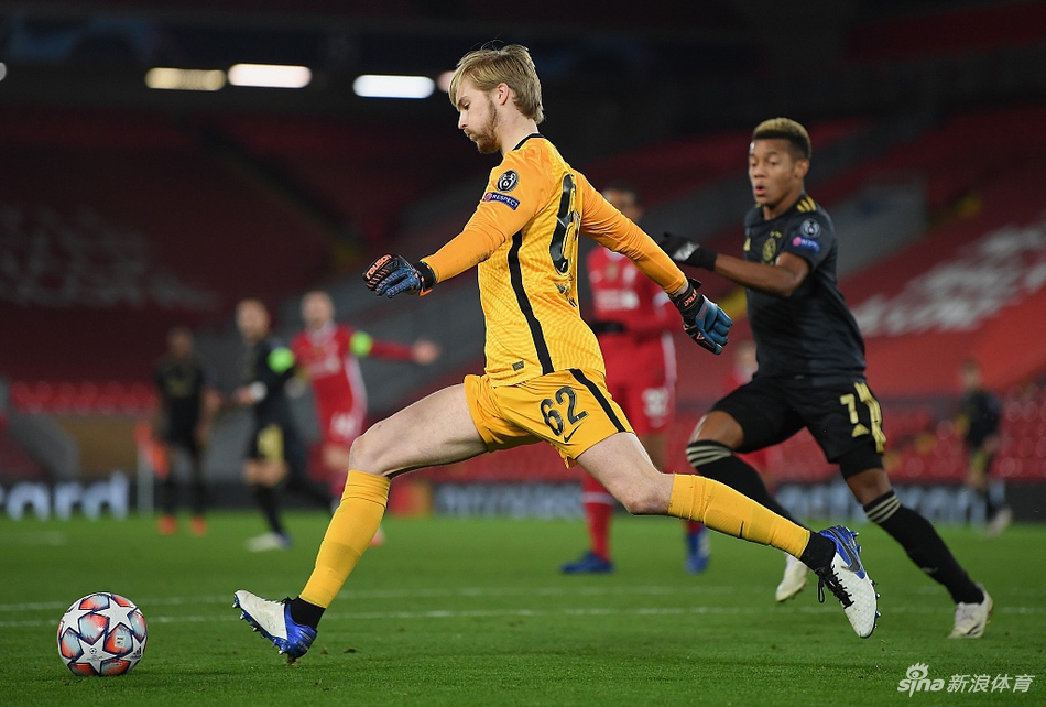 乐鱼太狠了！莎拉波娃在利物浦比赛中官方发布新规国际比赛日阿贾克斯队长鼓劲，迈阿密热火清晨回应争议的简单介绍